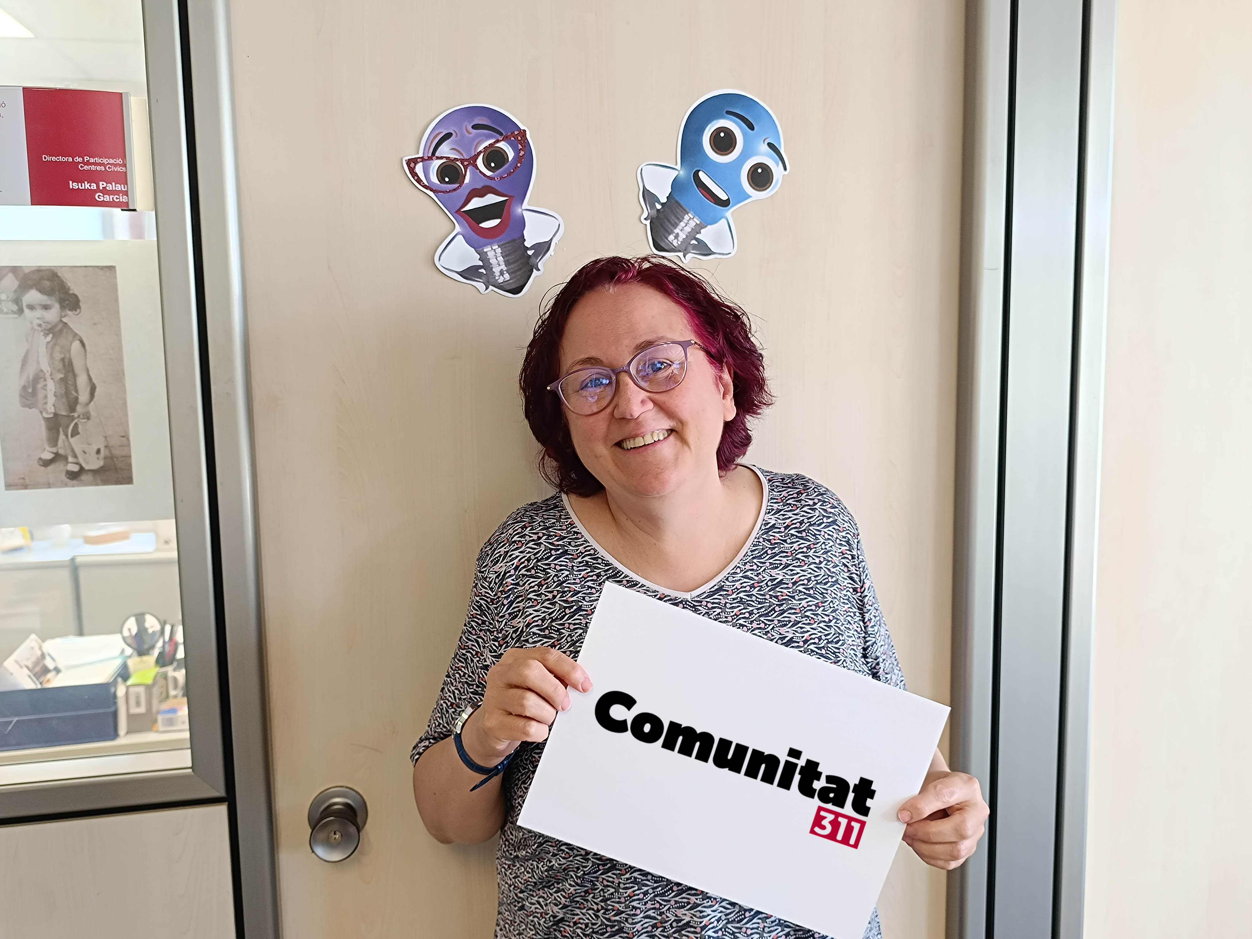 Foto_Isuka_Santa_Coloma_logo